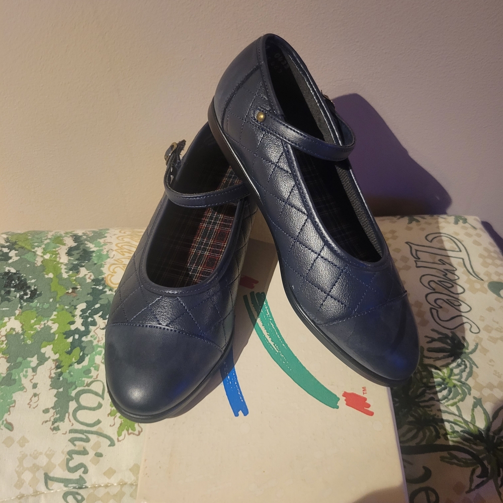 Stride Rite Blue Quilted Mary Jane Flats